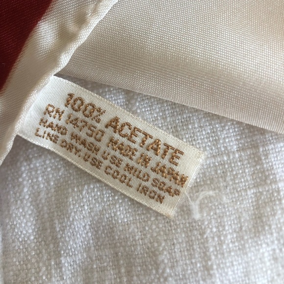 VINTAGE HORSE DESIGN SCARF 100% ACETATE 31" X 31" MADE IN JAPAN - Picture 7 of 10